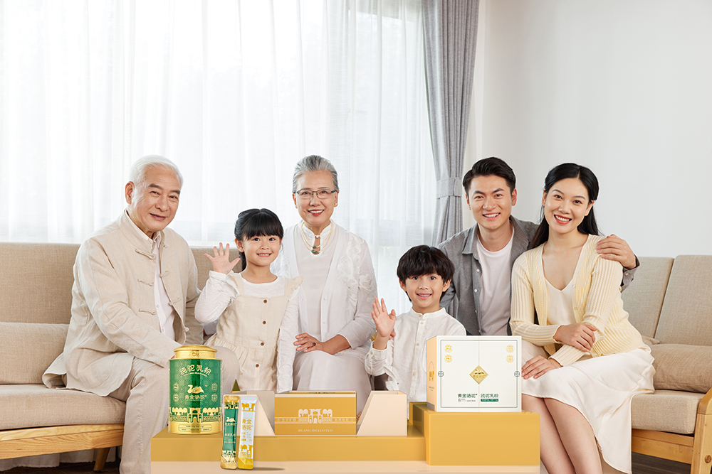 “黄金骆驼+”纯驼乳粉 | 稀缺乳品匠心造，，，，这款驼奶不简朴！